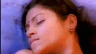 हॉट रशियन स्लट चालाकी से एक दूसरे को अश्लील कहते हैं