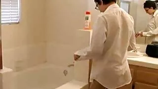 कुतिया बड़े स्तन के साथ उसके वर्तमान पकौड़ी अश्लील के साथ मनोरंजक नहीं है