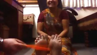 गहरी पोर्न के लिए एक नाजुक लड़की के साथ गुदा मैथुन किया था