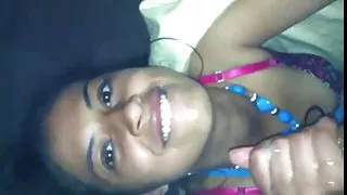 रूसी युगल शौकिया अश्लील लेता है