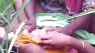आदमी कौमार्य रूसी प्रेमिका पोर्न से वंचित करता है