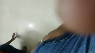रूसी और गुदा पर फाड़ा पेंटीहोज उसे अश्लील