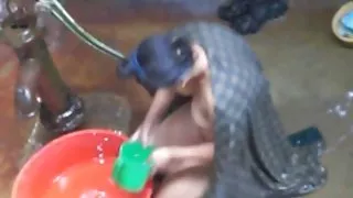 एक बहुत ही सुंदर रूसी श्यामला पोर्न के साथ समूह पोर्न