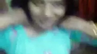 गोरा उसके प्रेमी के शक्तिशाली डिक अश्लील बेकार है