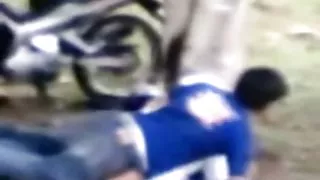 पतला पड़ोसी आदमी उसे गीला बिल्ली अश्लील में fucks
