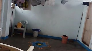 रशियन आदमी गड़बड़ बेब में सब छेद पॉर्न