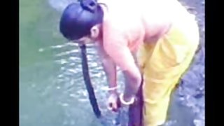 भव्य लड़की ने मुझे फोन पोर्न पर बात नहीं करने दी