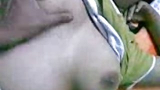 ब्लैक उसे चॉकलेट क्लीनर अश्लील fucks